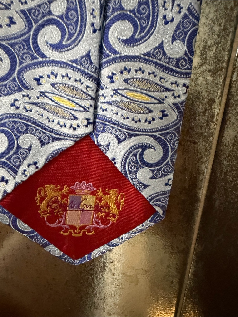 Robert Graham Men's Paisley Blue silk Tie